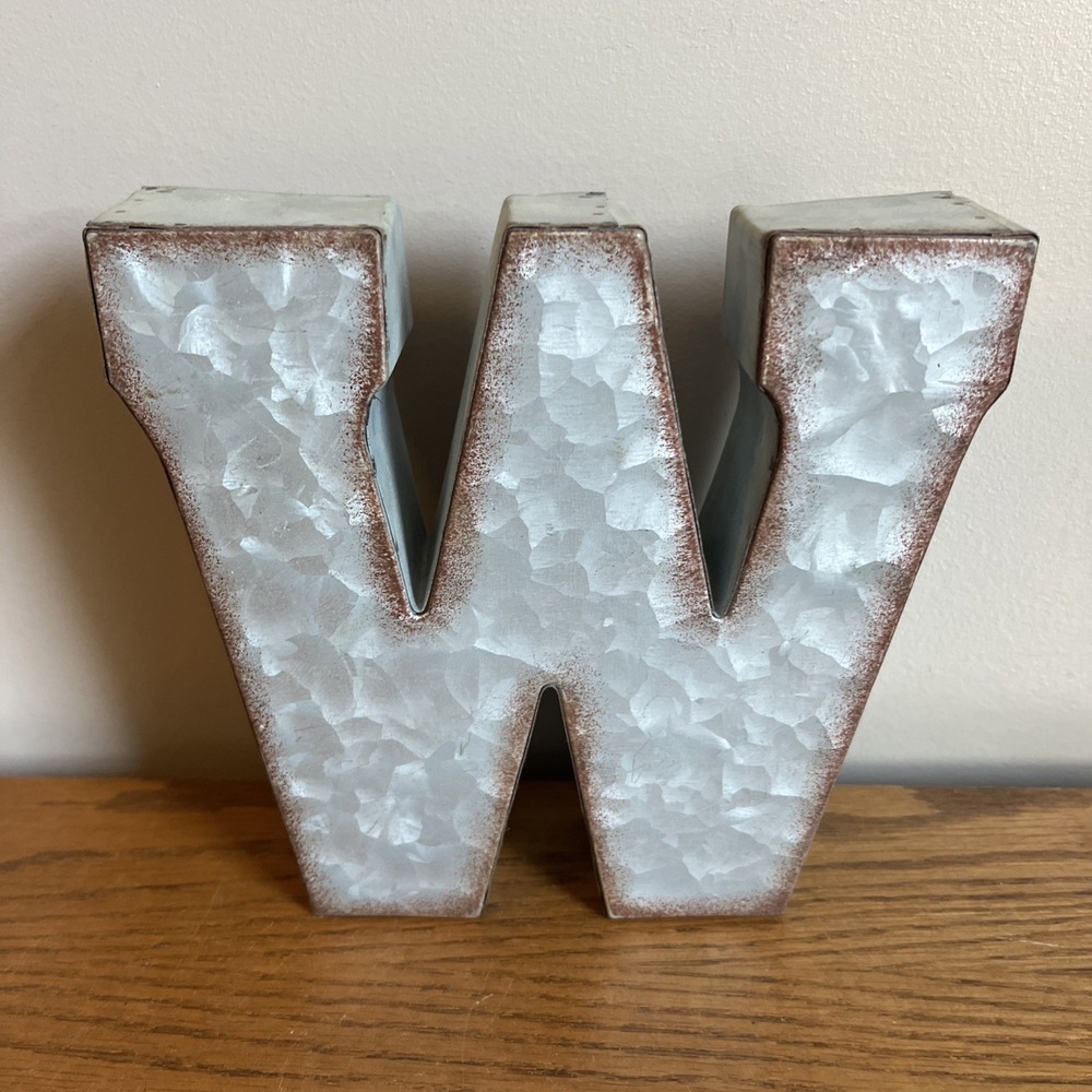 Hobby Lobby Galvanized Metal Letter W Wall Decor Industrial Farmhouse 7 Inch